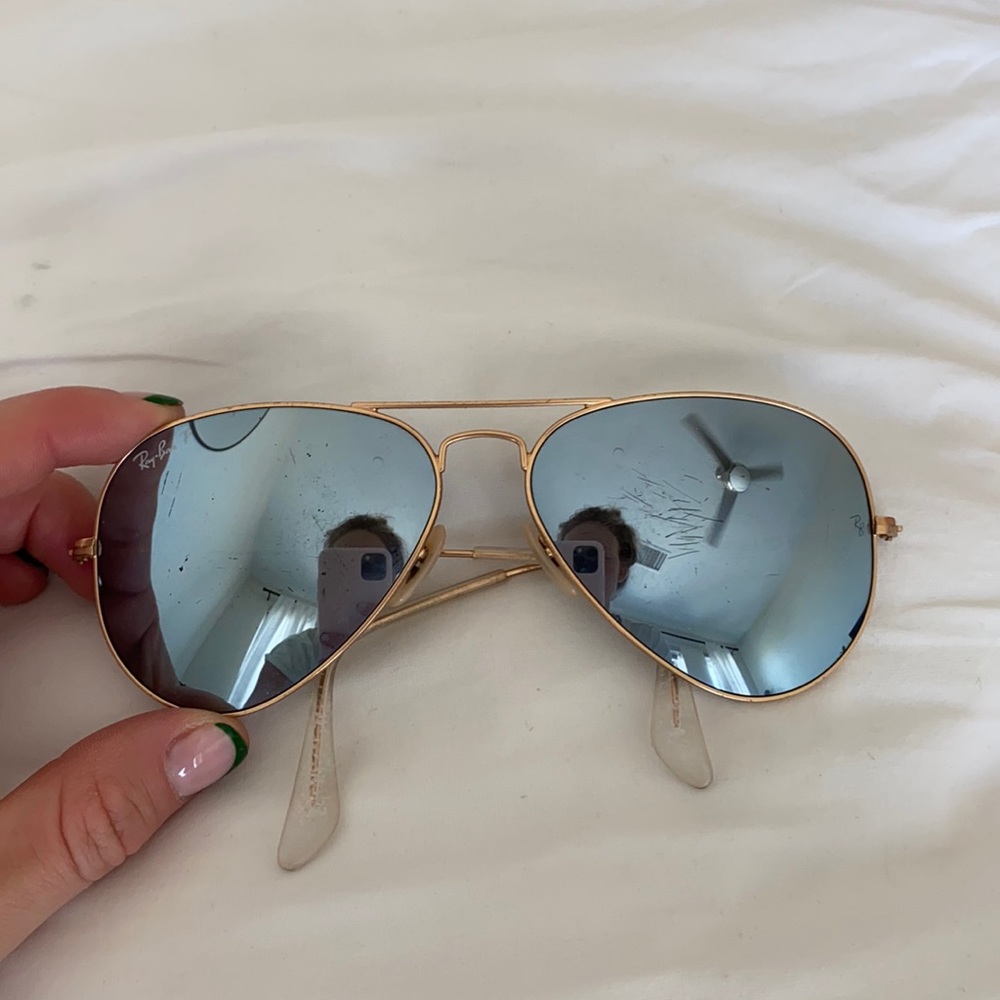 Ray-ban aviator sunglasses